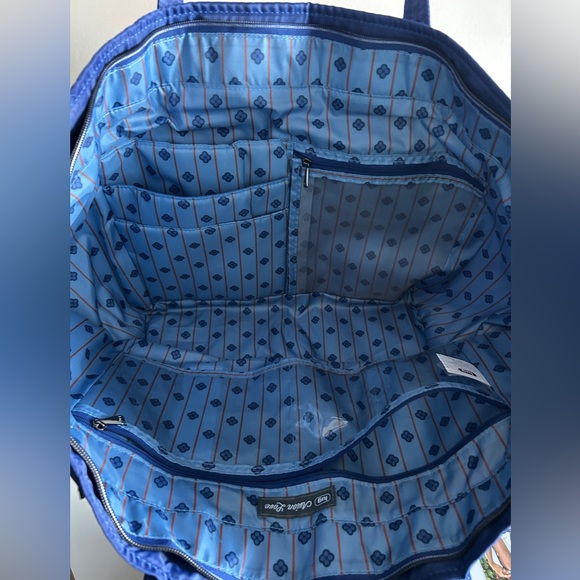 LUG AVION LOVE CARRY ALL TOTE SAPPHIRE BLUE NWT - Picture 4 of 9